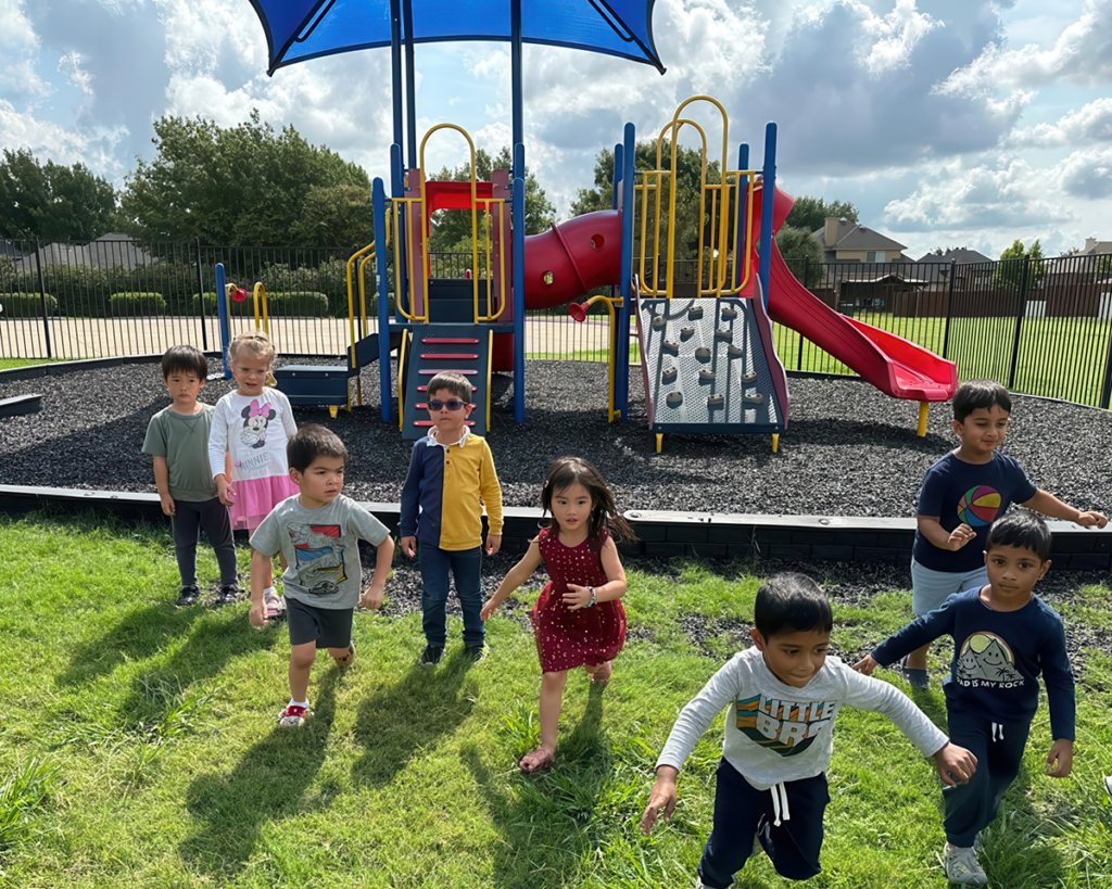 Daily Outdoor Play Connects Your Little One With Nature